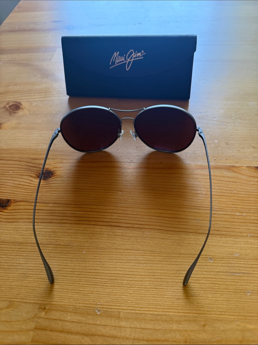 Maui Jim Women’s Round Sunglasses with Pink Purple Mirror Lenses - Picture 3 of 3